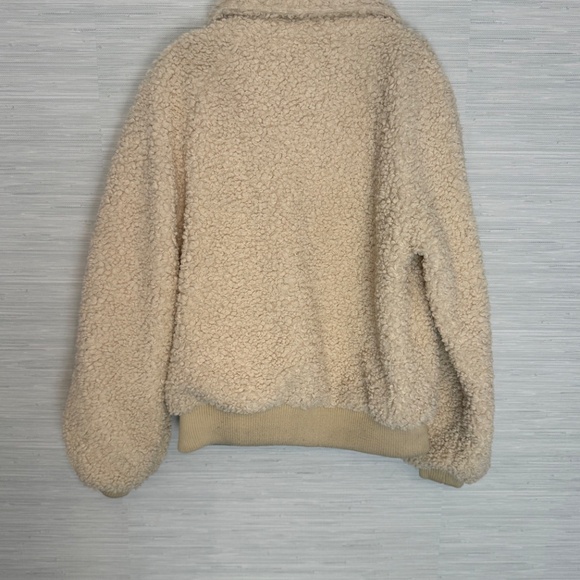 THE GREAT. Faux Shearling Toggle Jacket. Cream Size 0 (XS) - Picture 9 of 10